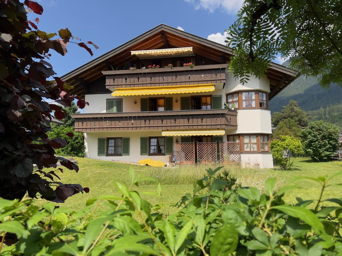 Appartement Alpenzauber à Garmisch-Partenkirchen Extérieur photo