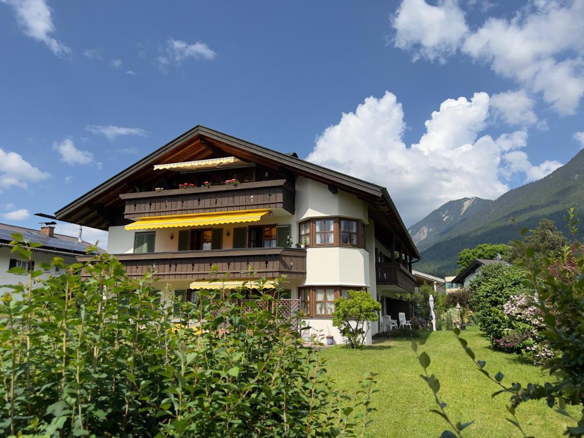 Appartement Alpenzauber à Garmisch-Partenkirchen Extérieur photo
